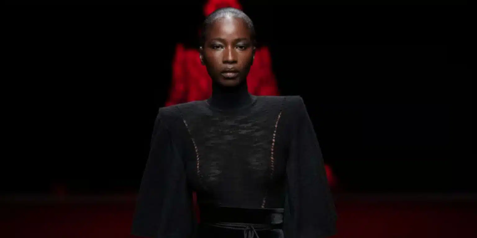 Fashion Week Runway